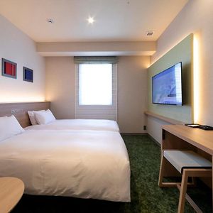 Moderate Zimmer mit zwei Einzelbetten